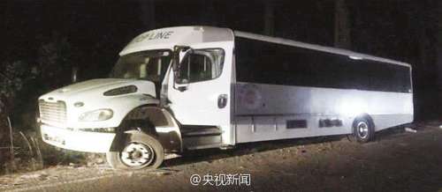 師生游學(xué)遭遇車禍